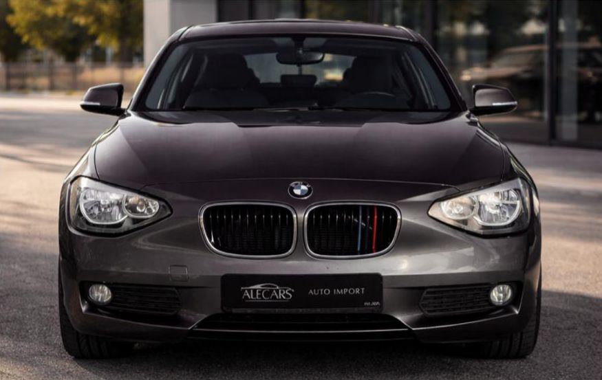 BMW 116i — foto 1